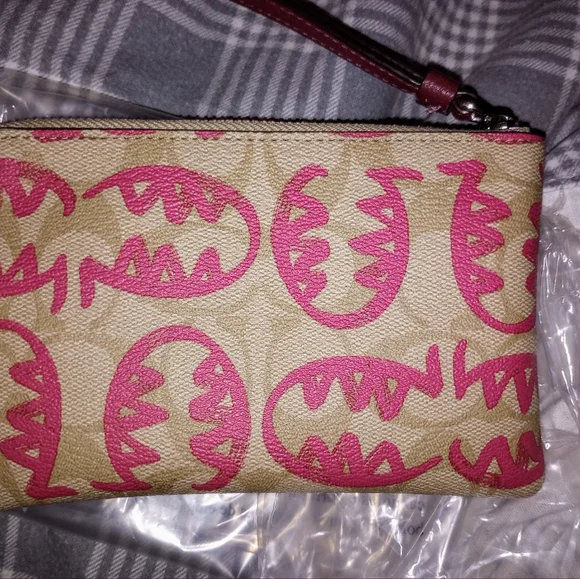 Coach Rexy Wristlet; Limited Edition, NWOT; $98 - Picture 2 of 8